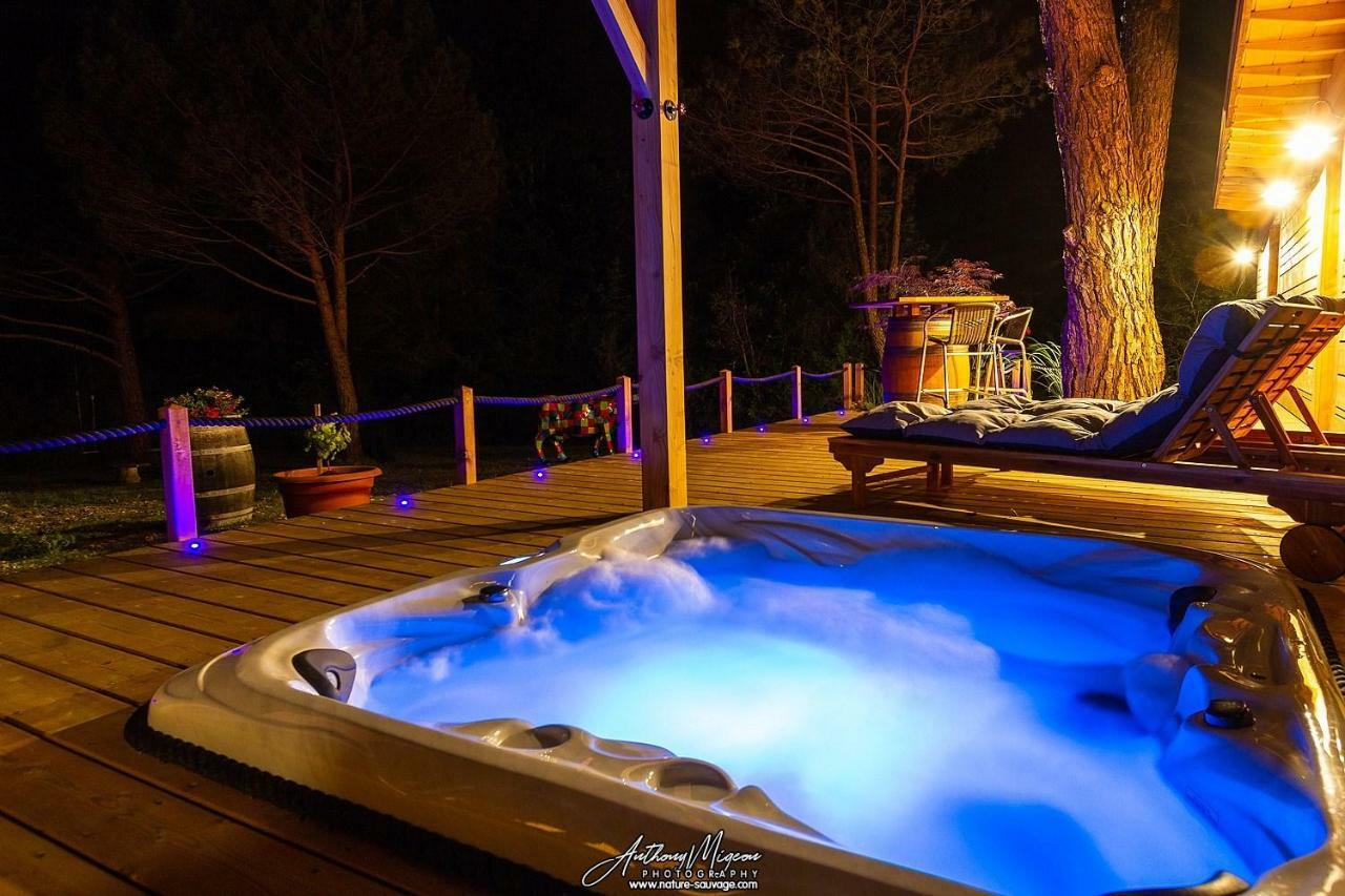 La Cabane A Papi Thenac  Bagian luar foto